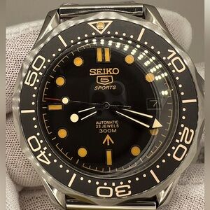 Custom Seiko “Mariner” 42mm Case Dive Watch